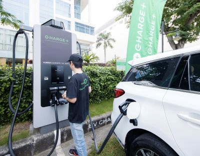 Đưa hạ tầng trạm sạc xe điện vào quy chuẩn- Ảnh 3.