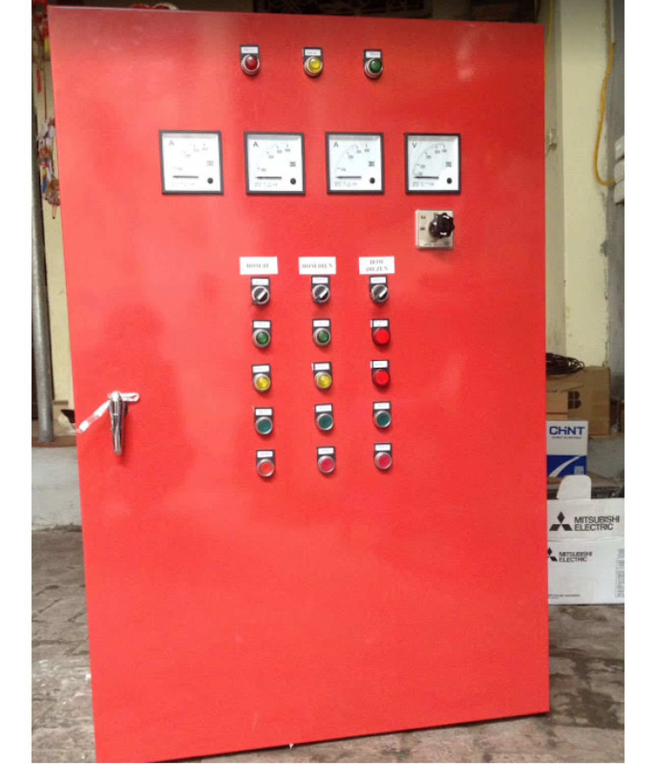 Giá lắp tủ điện điều khiển bơm cứu hỏa, pccc